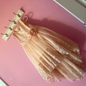 Girl Dress salmon color size 6 year